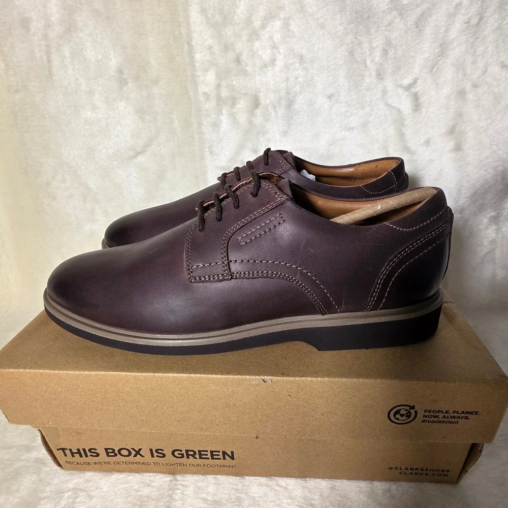 Clarks Malwood Lace Oxford Shoes Lace Up Dark Brown Leather Cushioned Mens 8 New